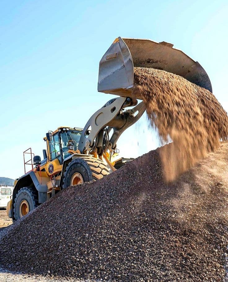 Engin de chantier — pelleteuse